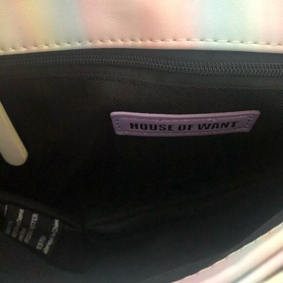 House of Want H.O.W. We Step Up Shoulder Bag in Sunset Stripe Pastel NEW - Picture 10 of 10